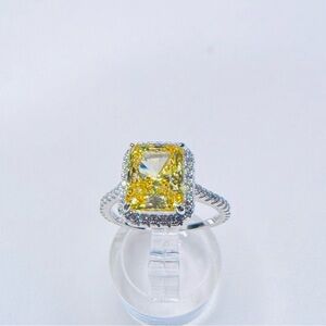 Elegant Sterling Silver and Canary Yellow Gemstone Ring